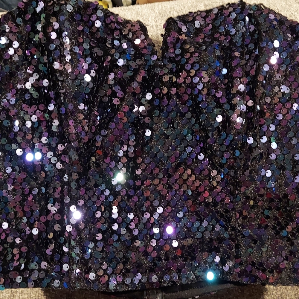 SO Multicolor Sequin Top